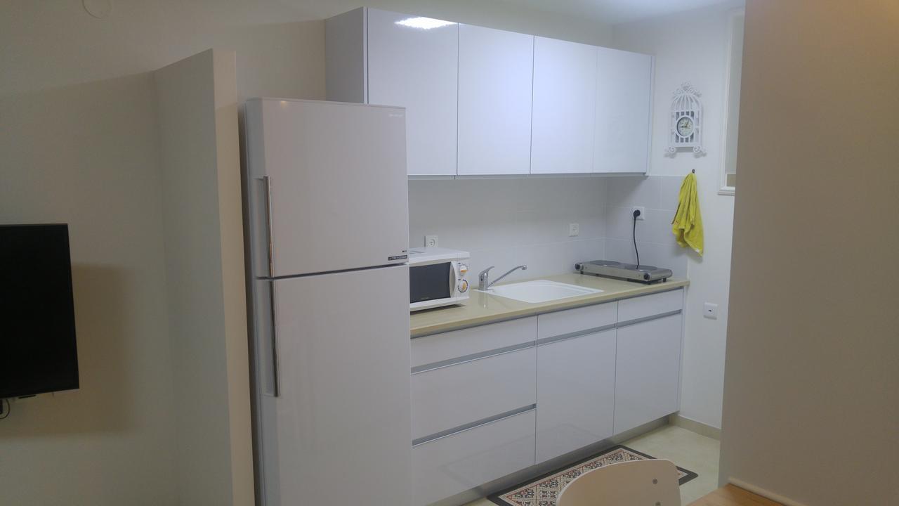 Sabba'S Apartment Кефар Сава Екстериор снимка